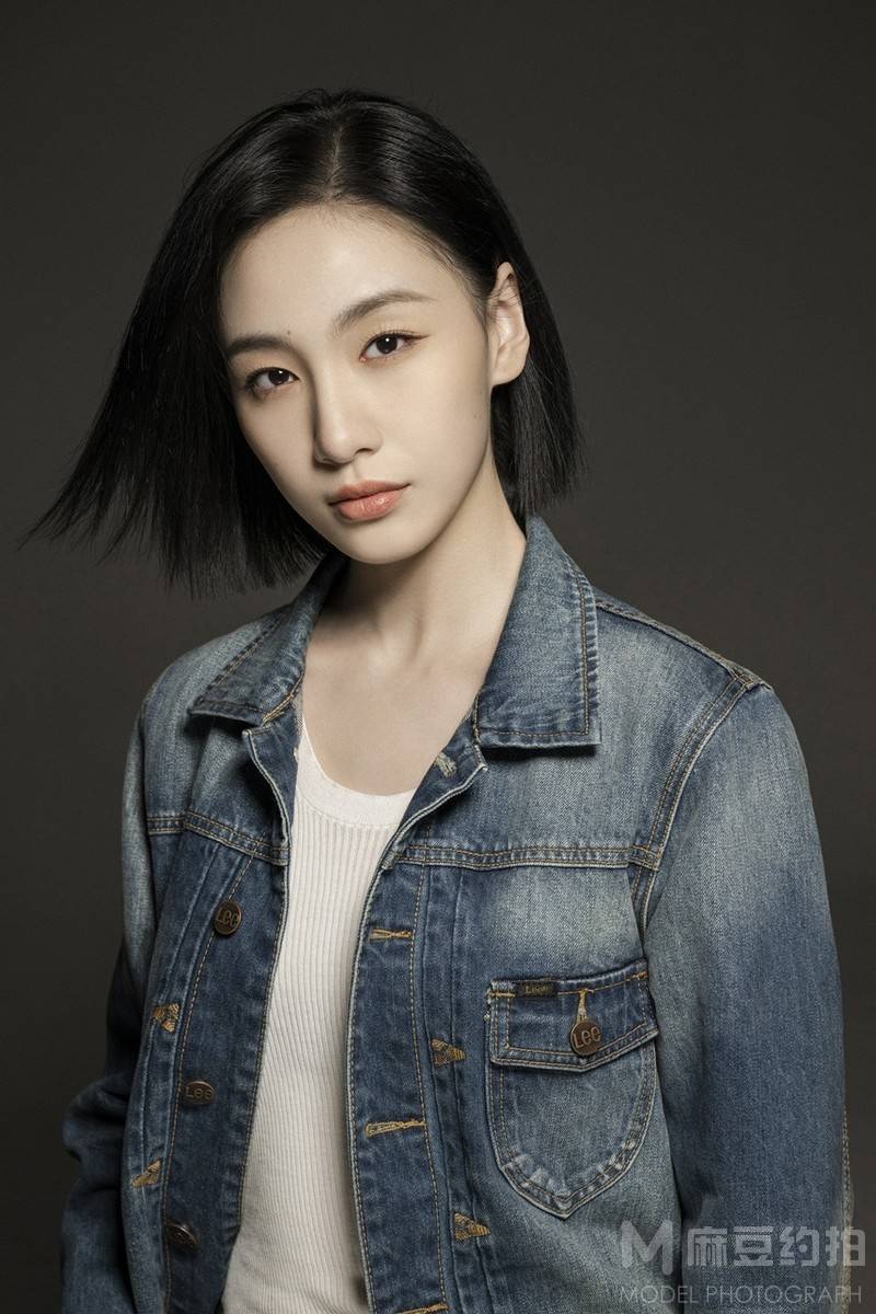 胶片模特