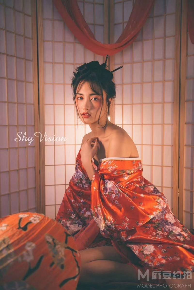 和服模特