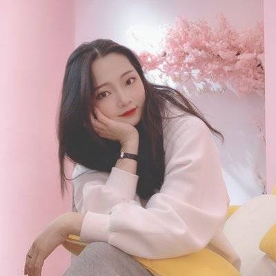 黑白模特