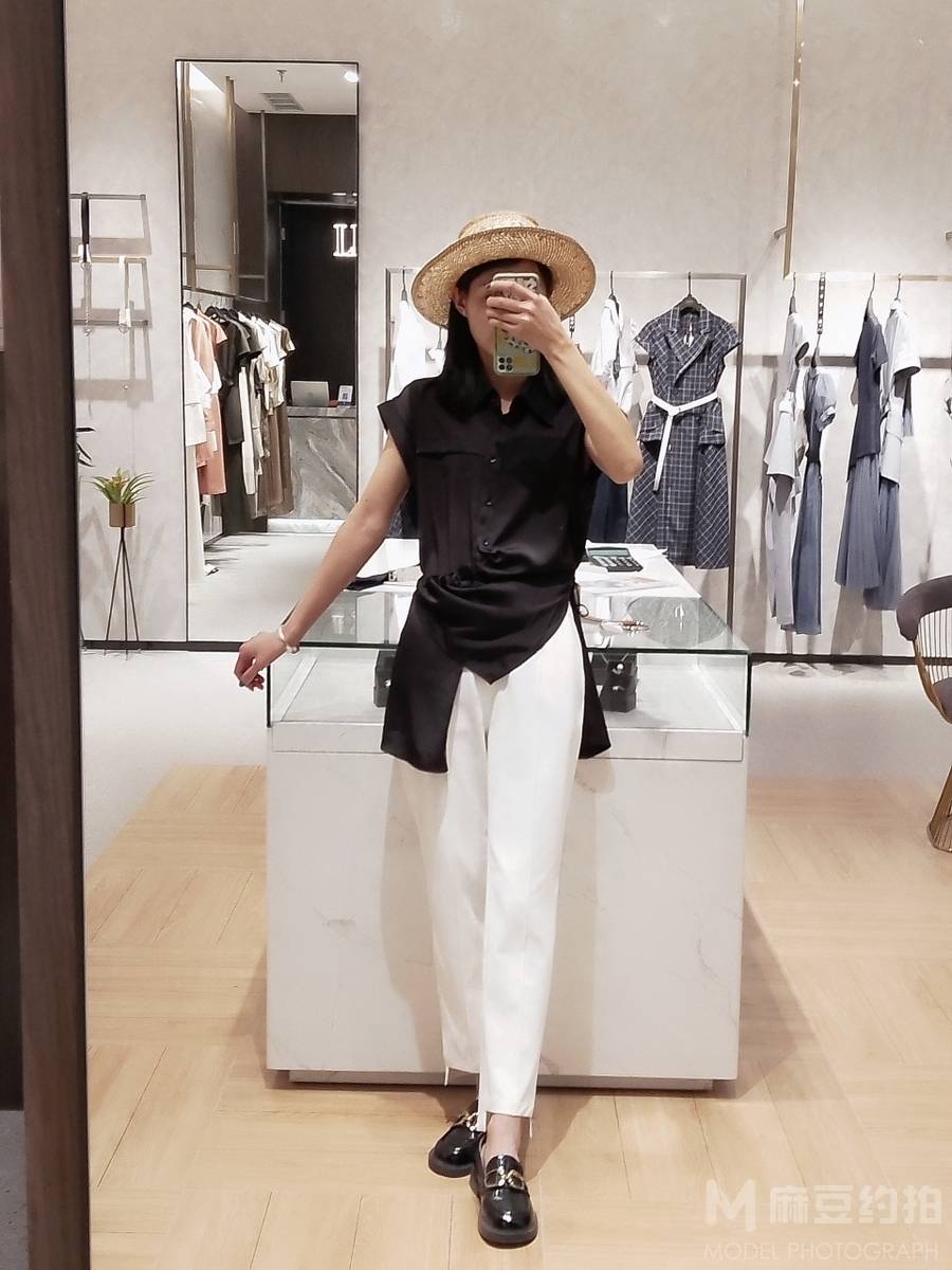 清新模特