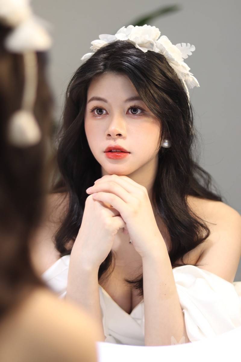 胶片模特