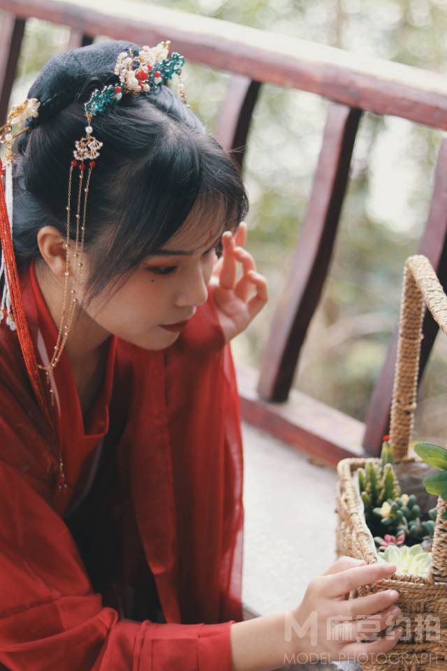 汉服模特