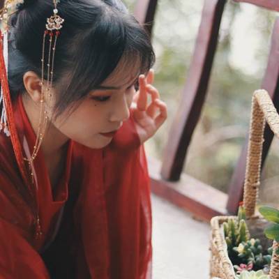 汉服模特
