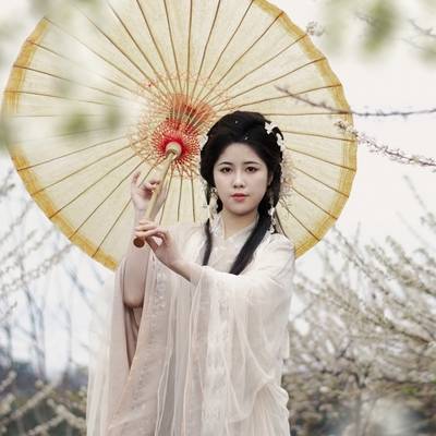汉服模特
