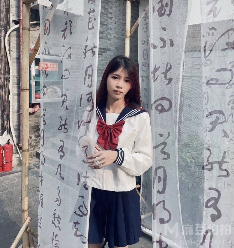 清新模特