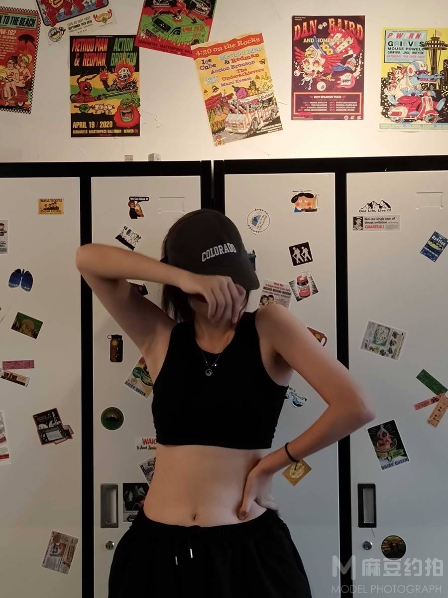 胶片模特