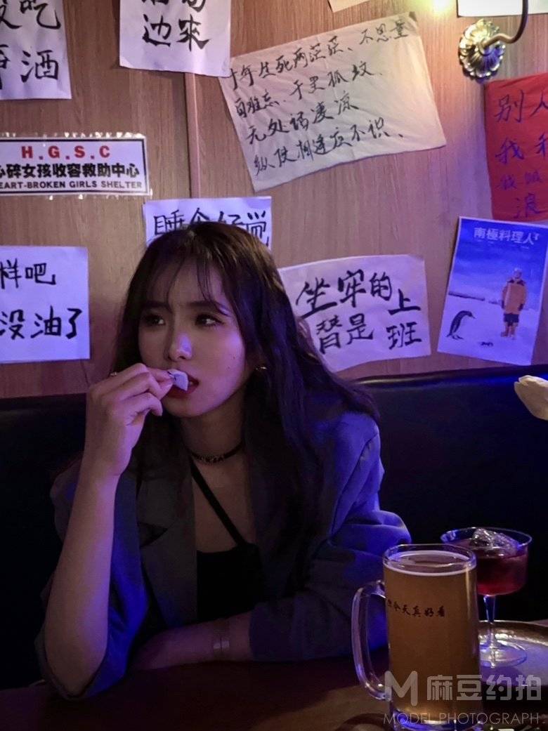 纪实模特