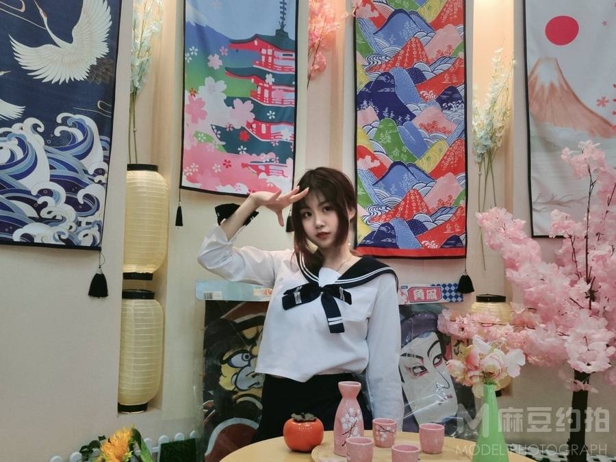 妆容模特