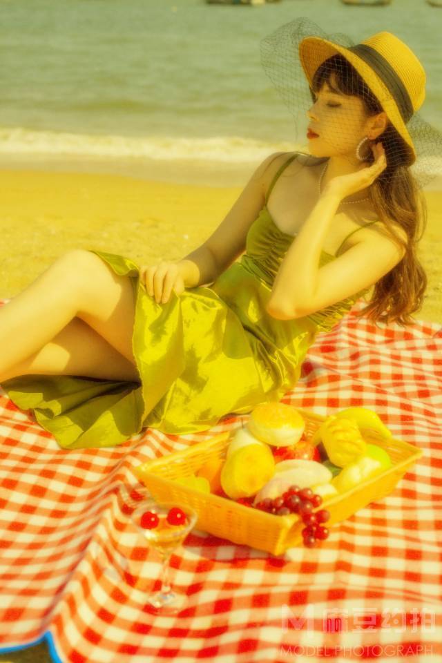 妆容模特