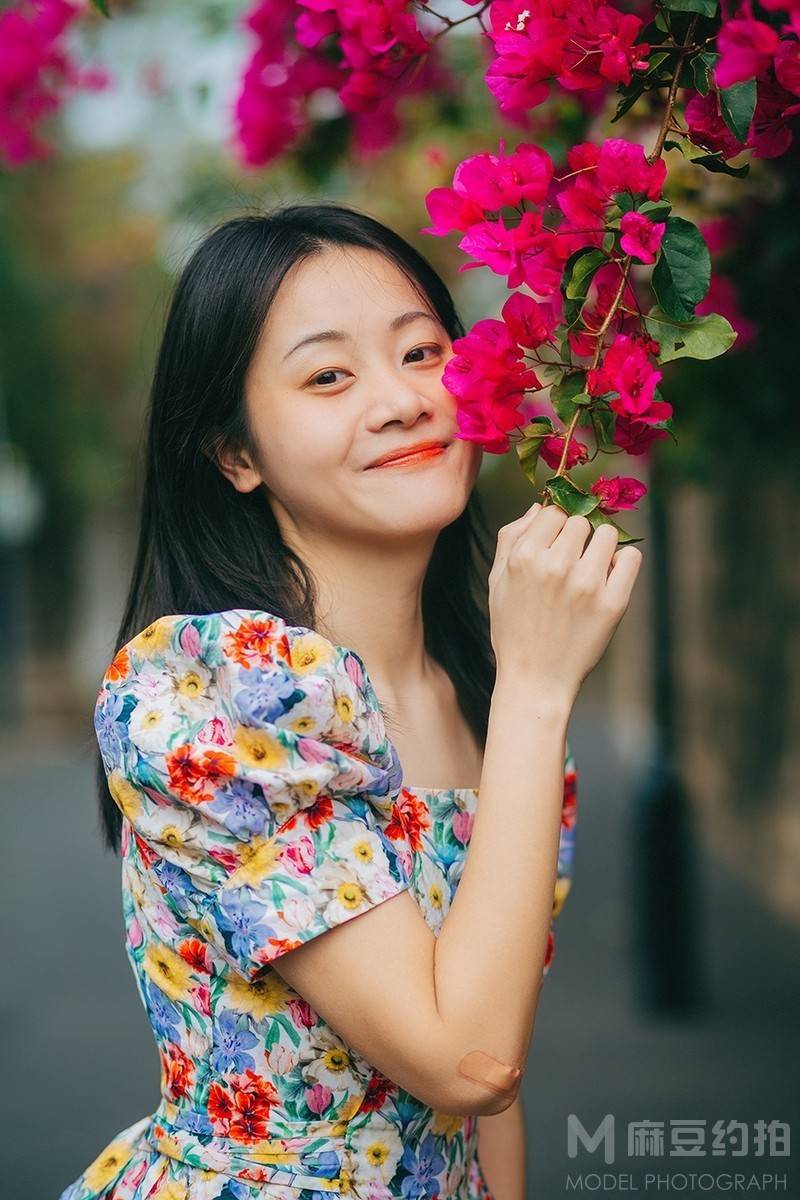 胶片模特