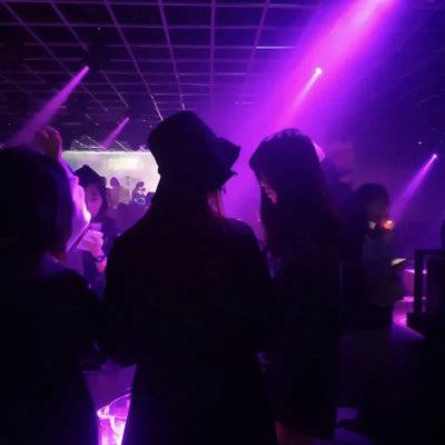 黑白模特