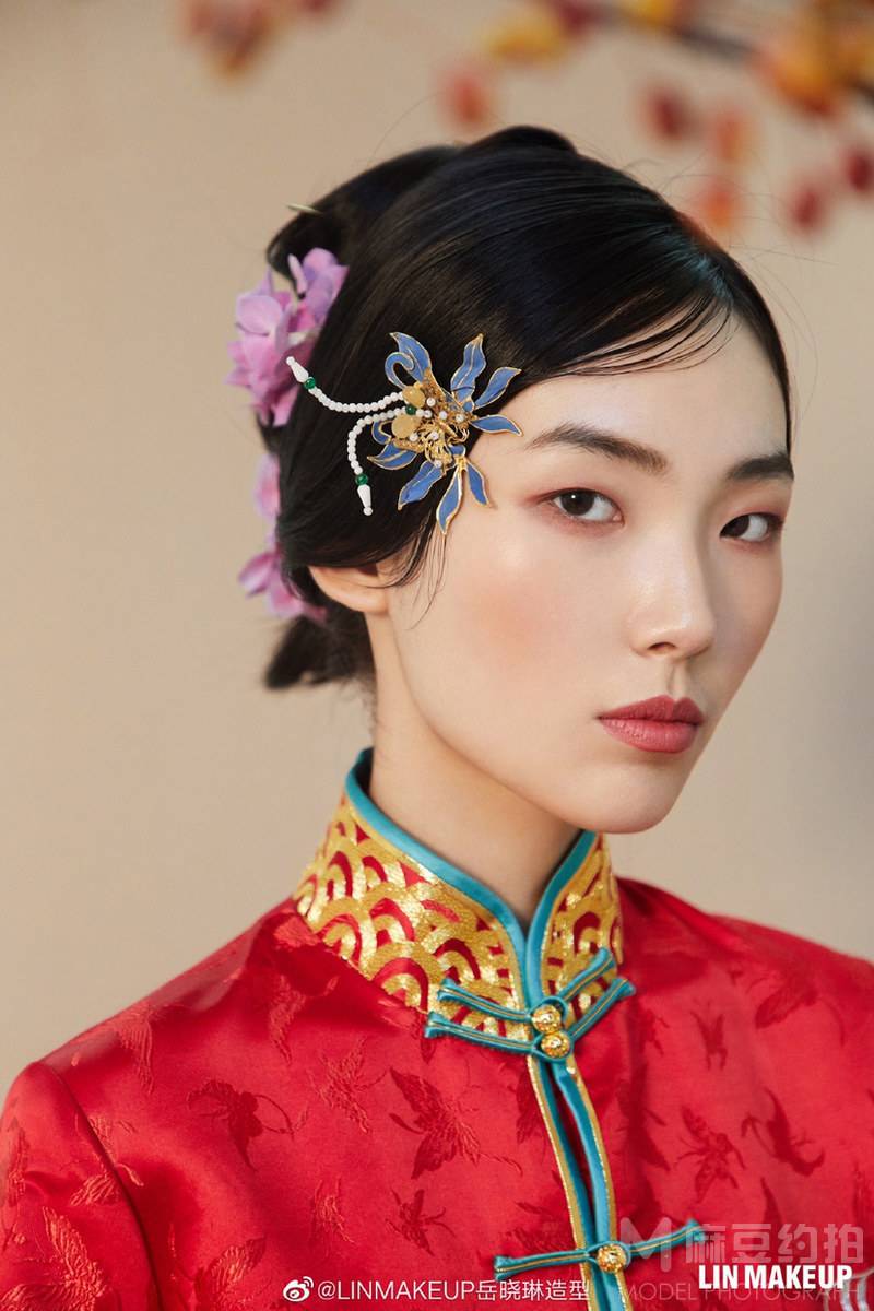 妆容模特