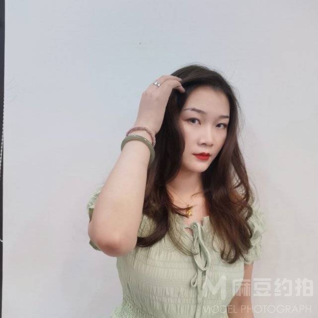 时尚模特
