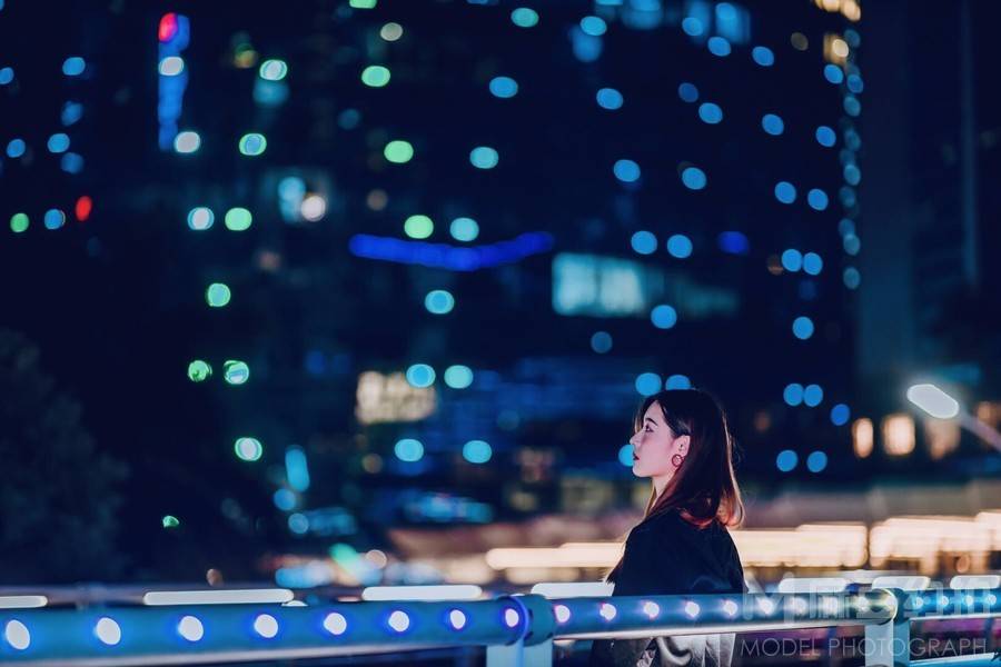 夜景模特