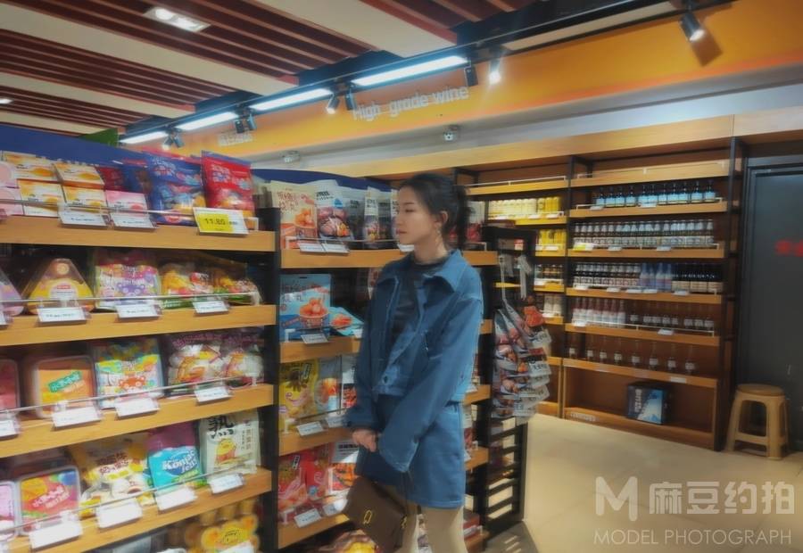 清新模特