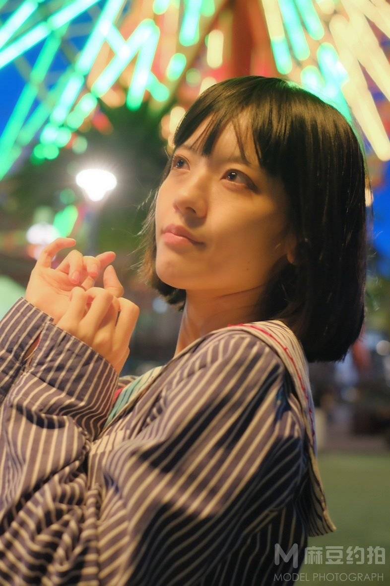 夜景模特