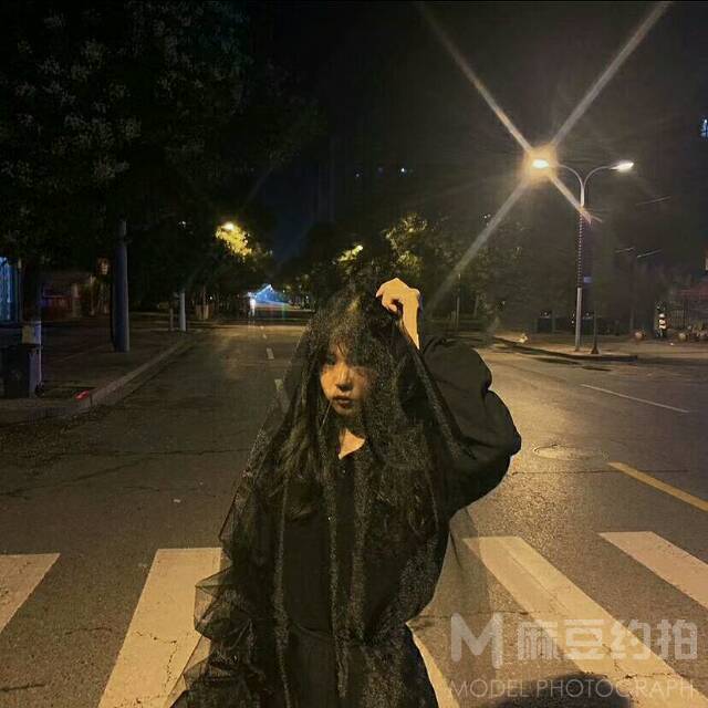 暗黑模特