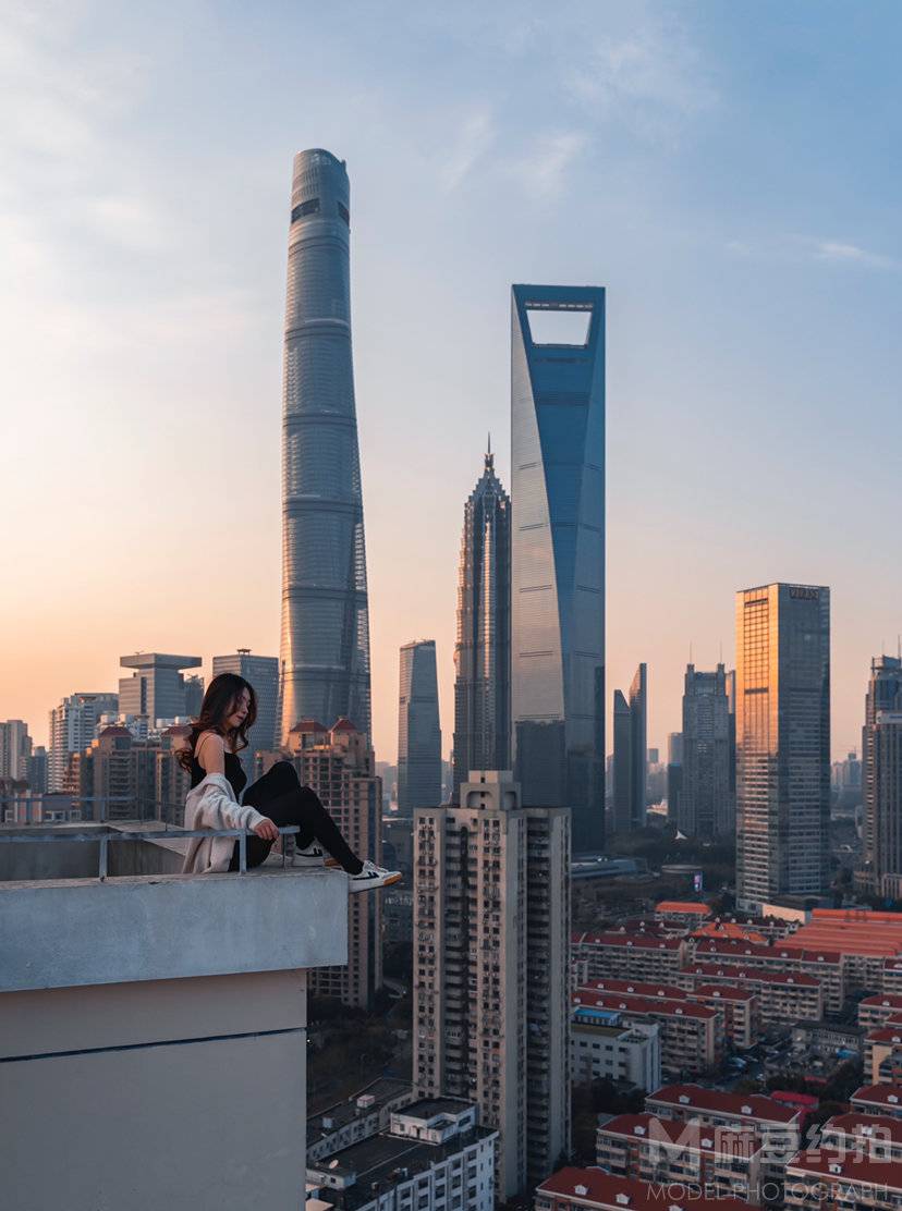 夜景模特