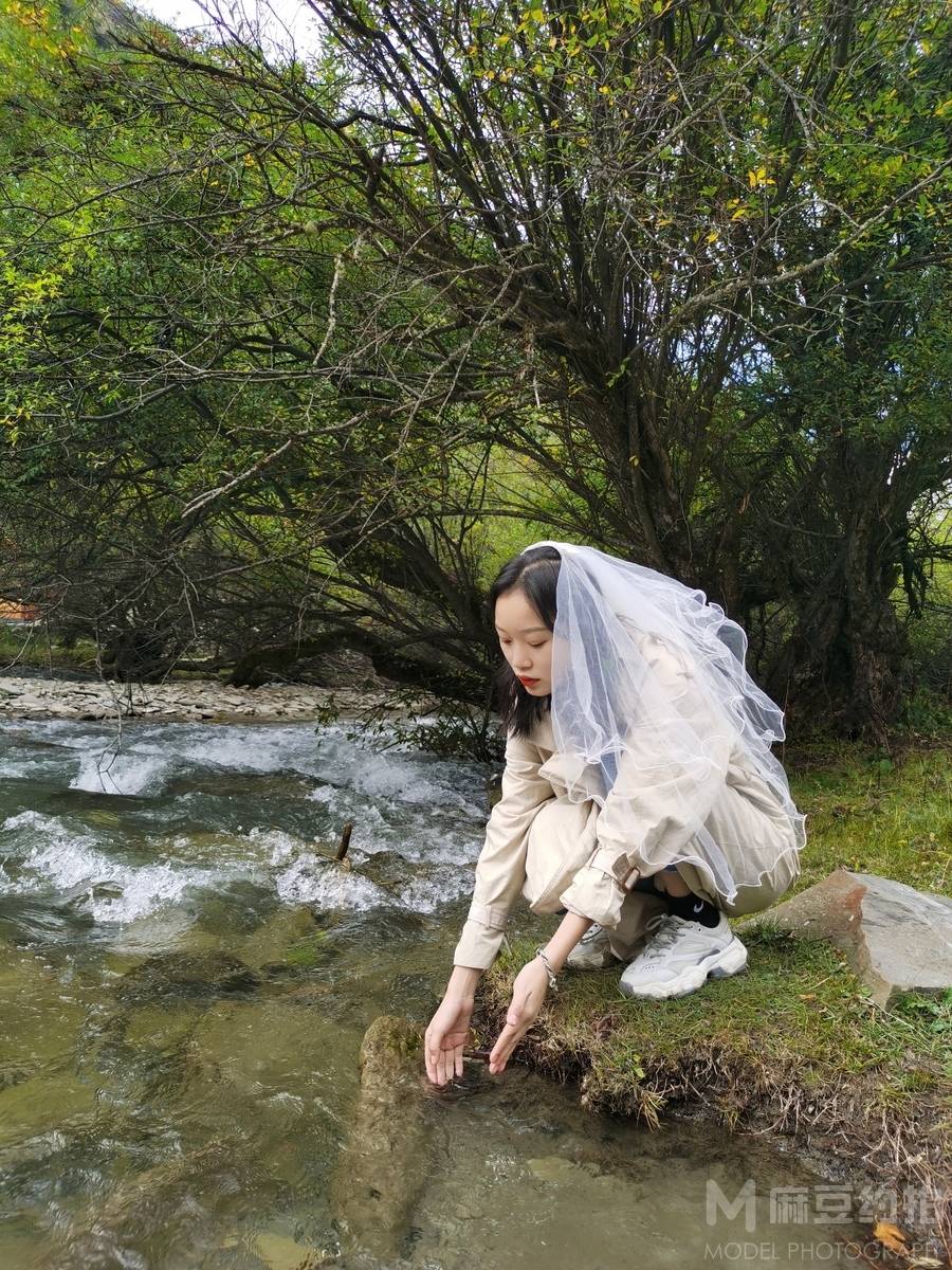 清新模特