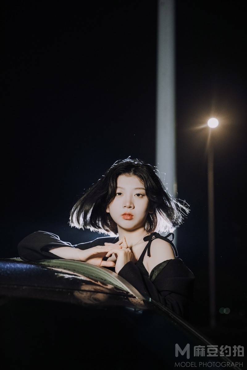 夜景模特