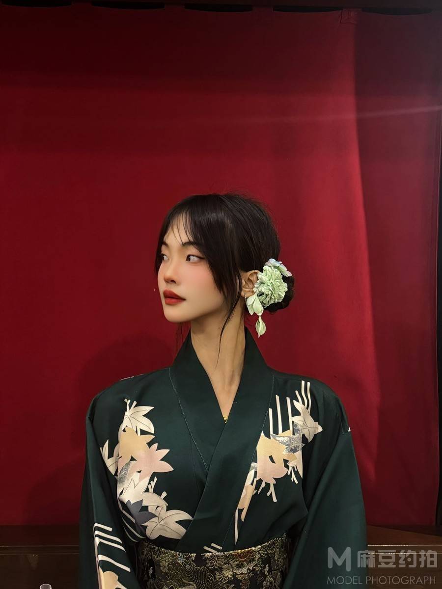 和服模特