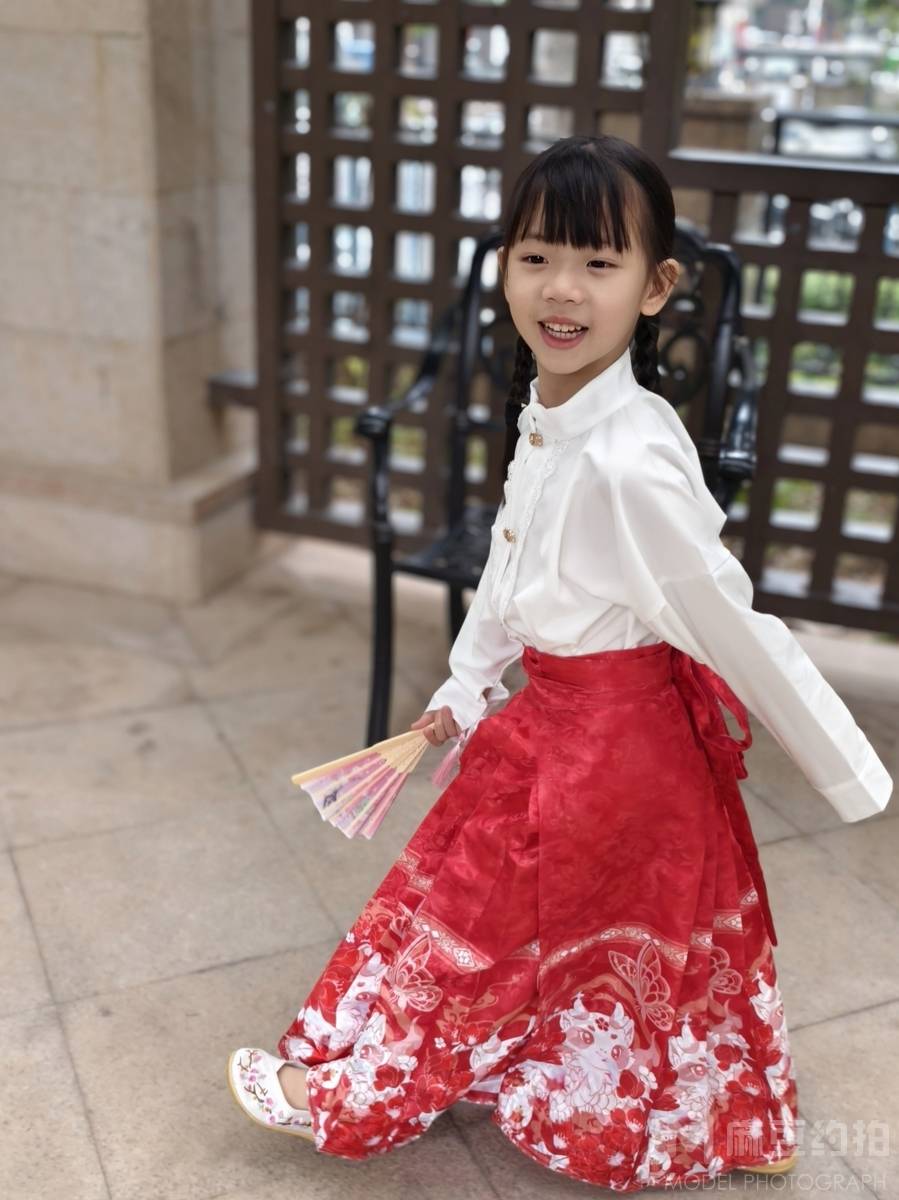 汉服模特
