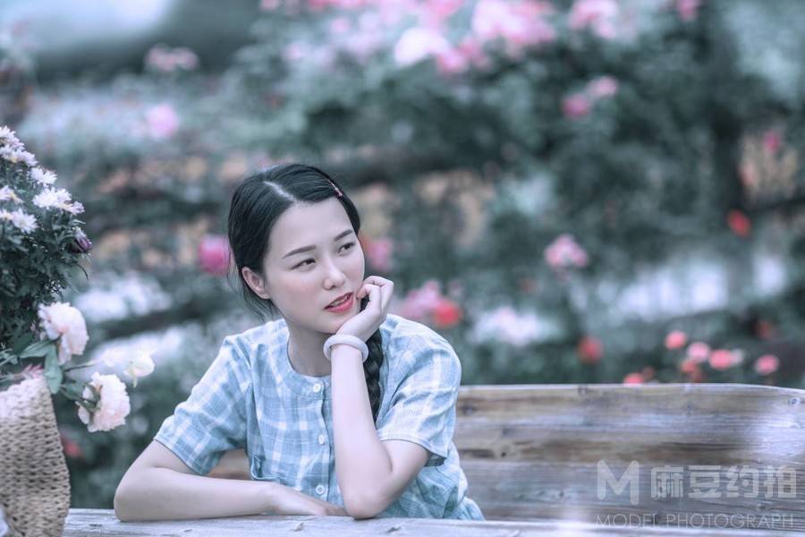 清新模特