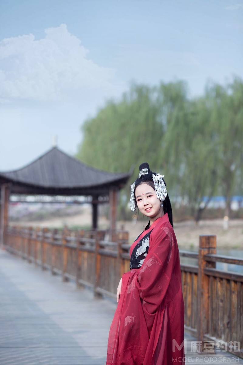 汉服模特