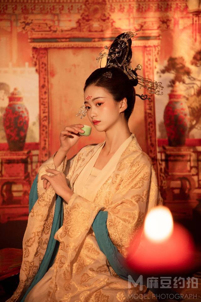 民国模特