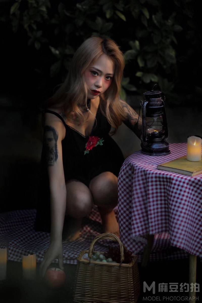 妆容模特