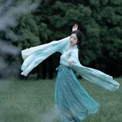 汉服模特