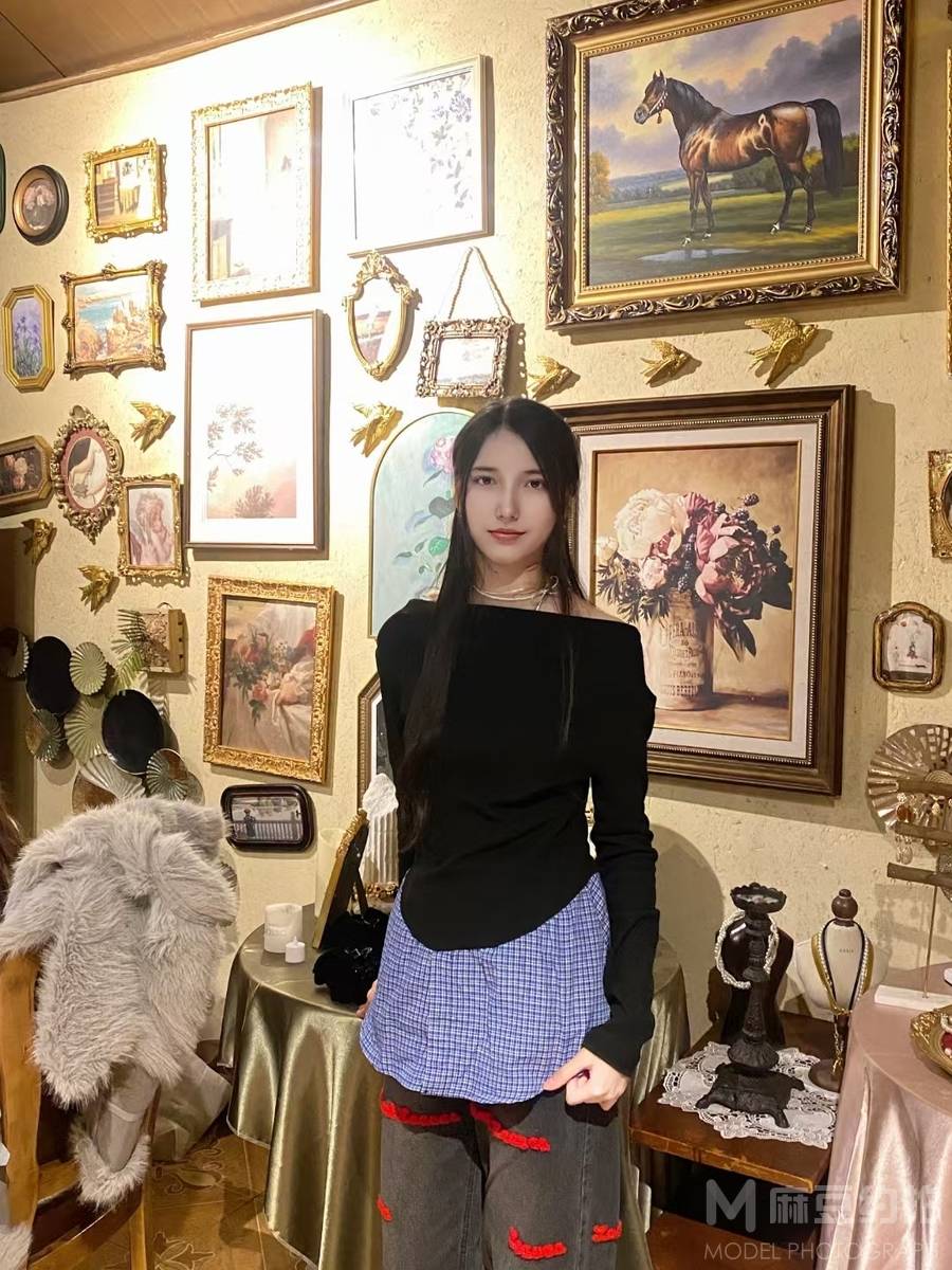 妆容模特