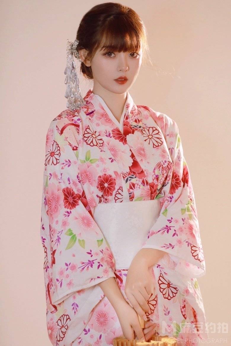 和服模特
