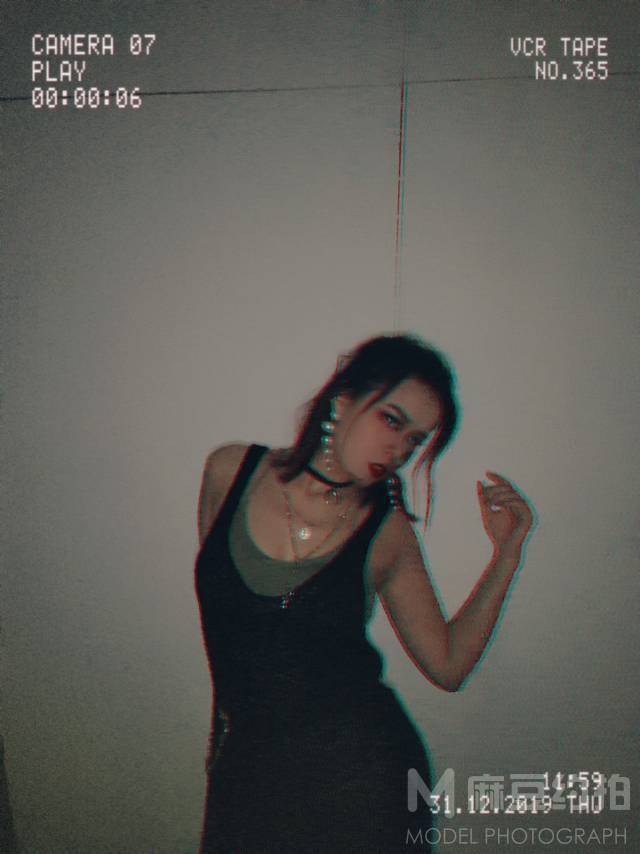 暗黑模特