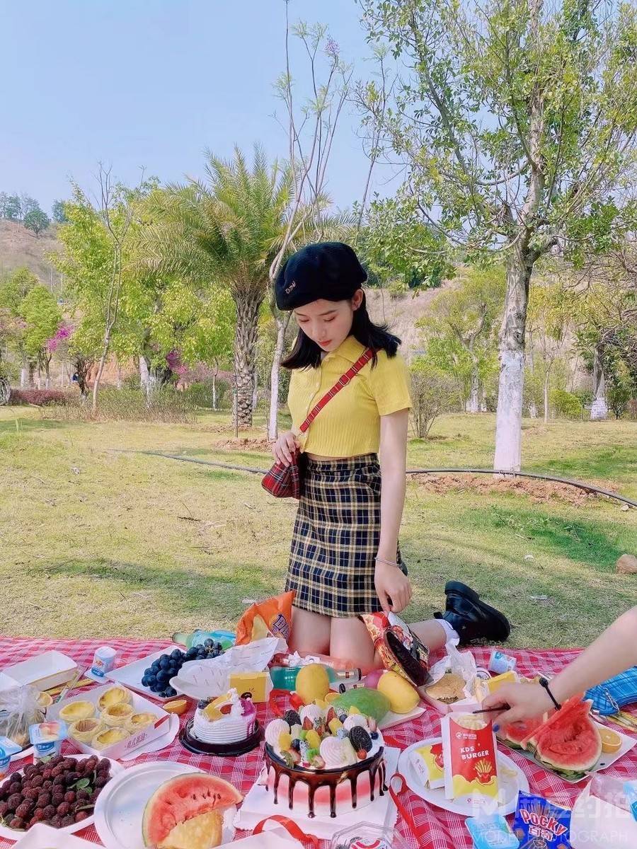 校园模特