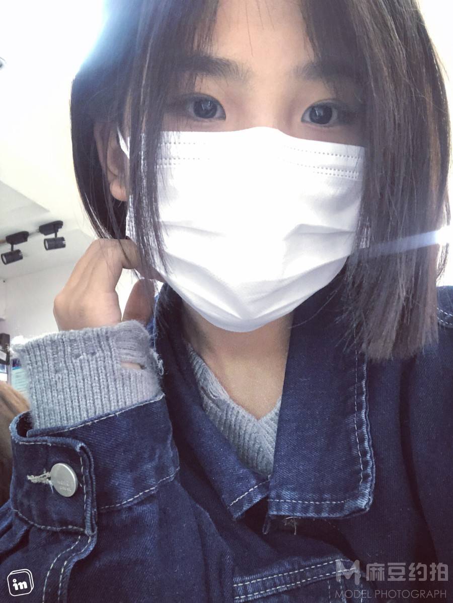 胶片模特