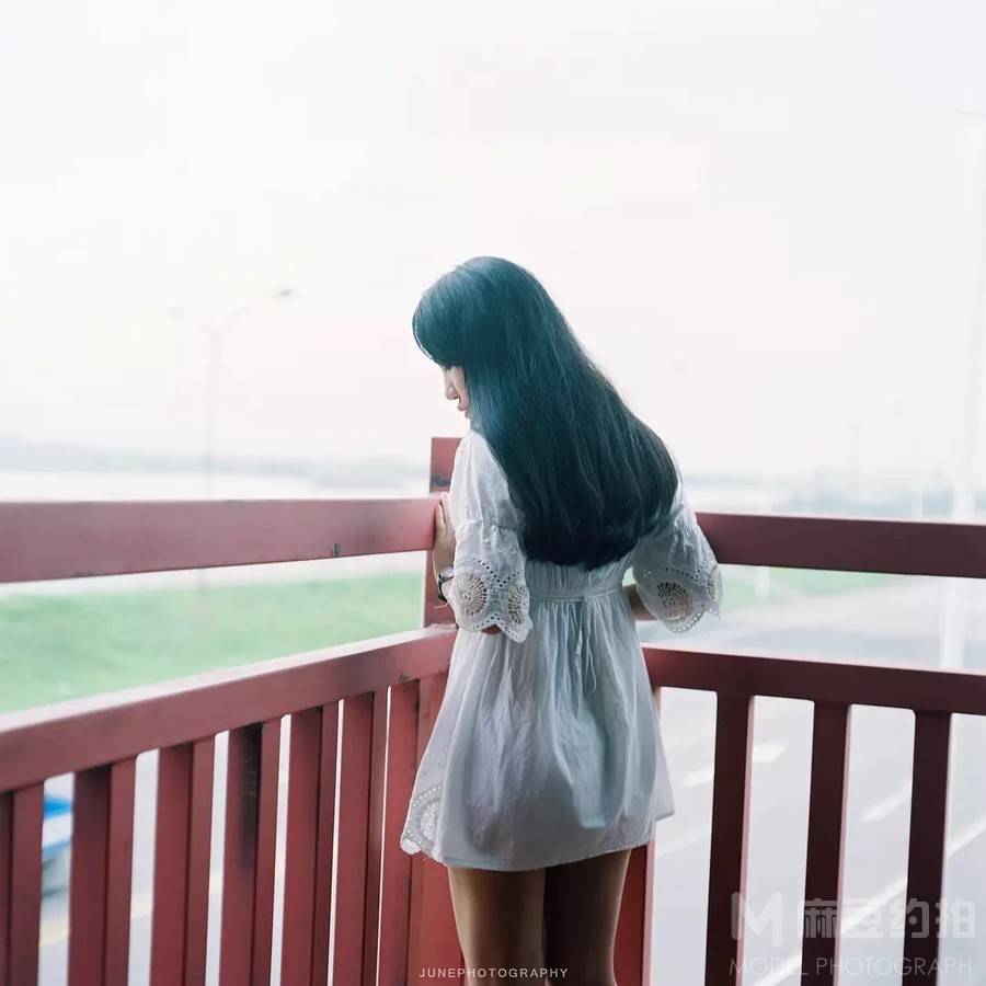 胶片模特