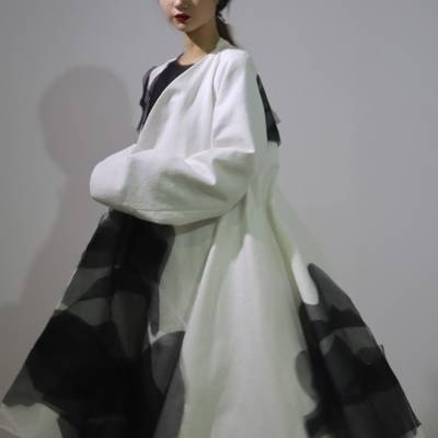 黑白模特