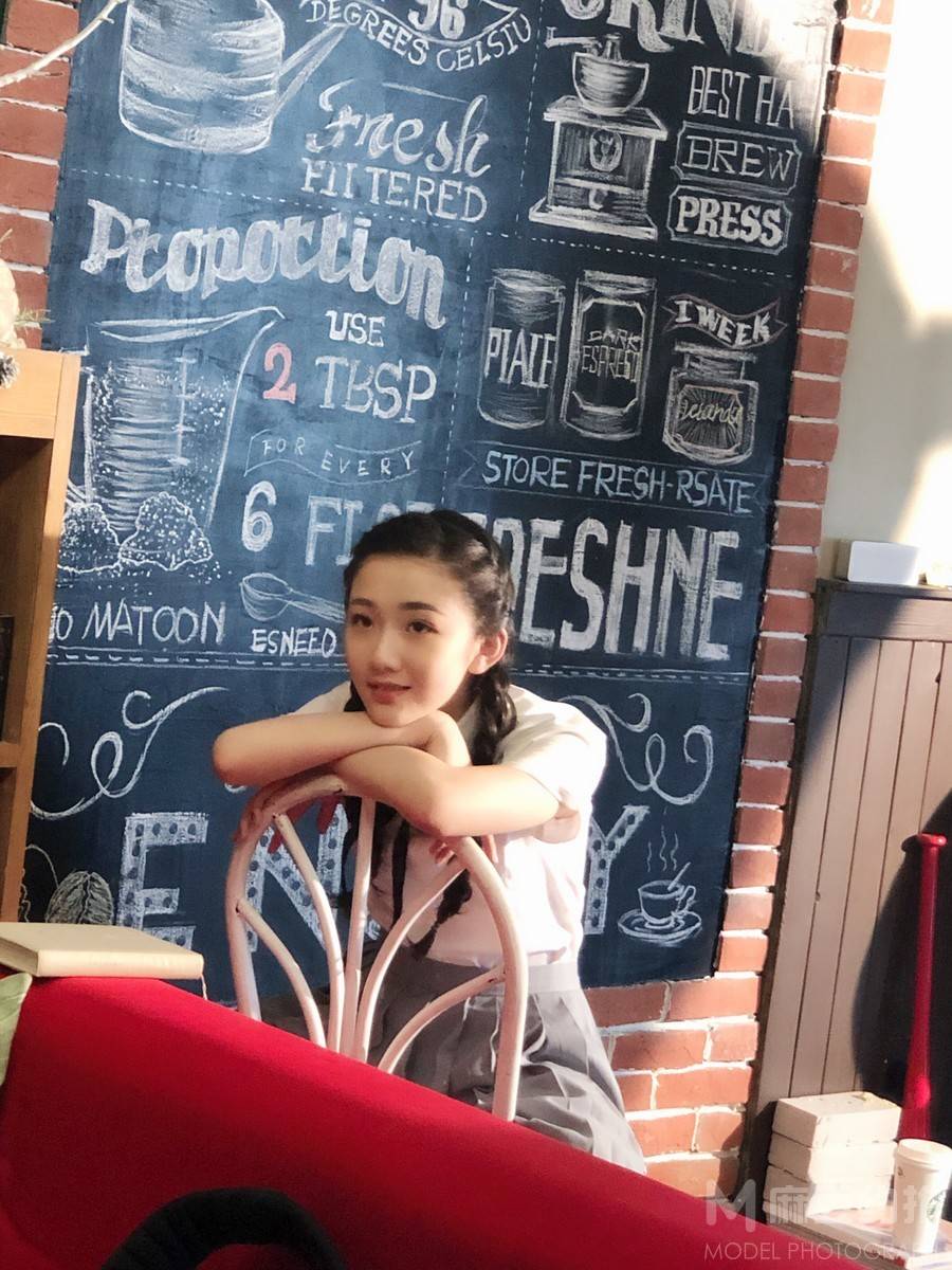 校园模特