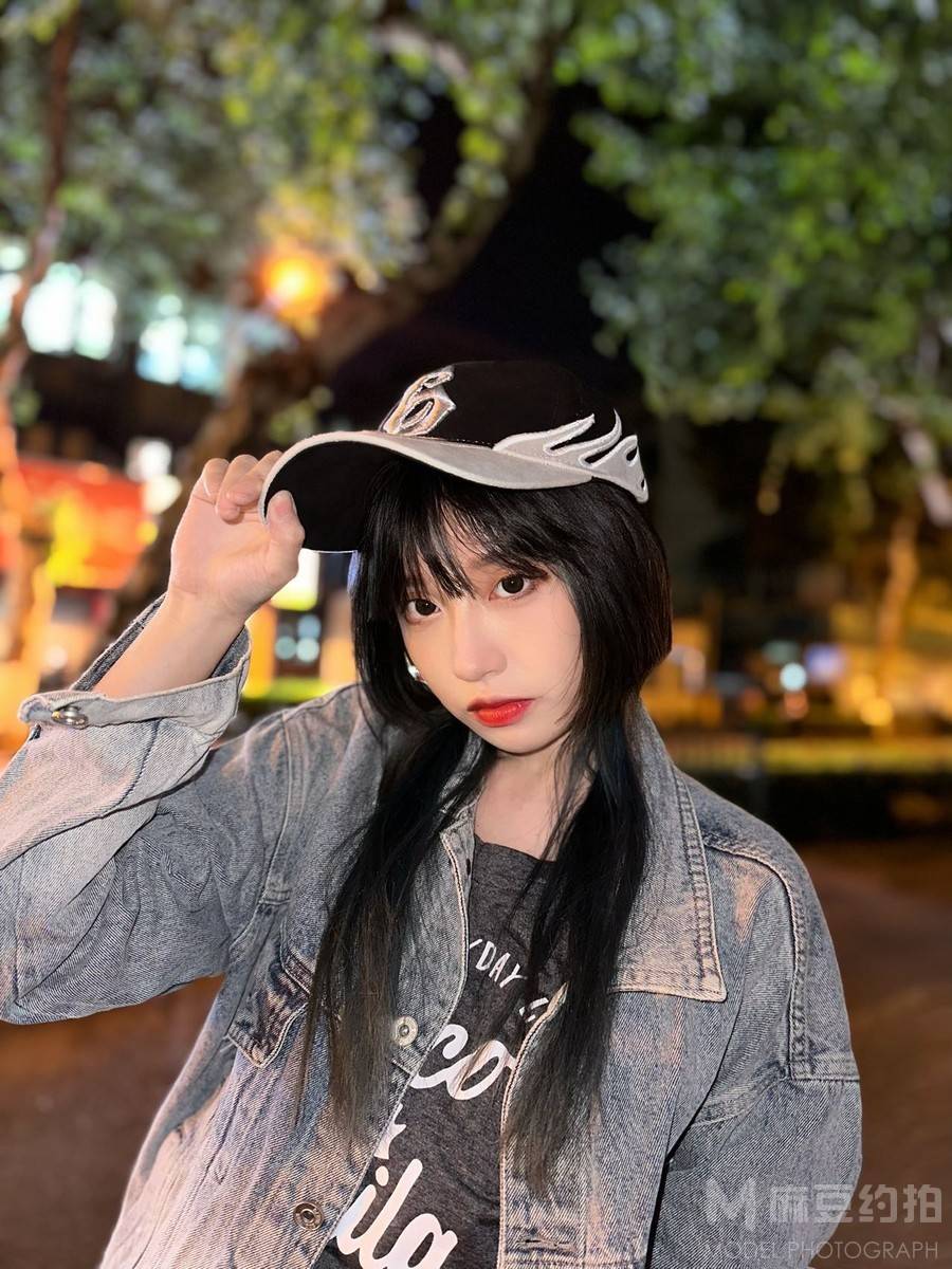夜景模特
