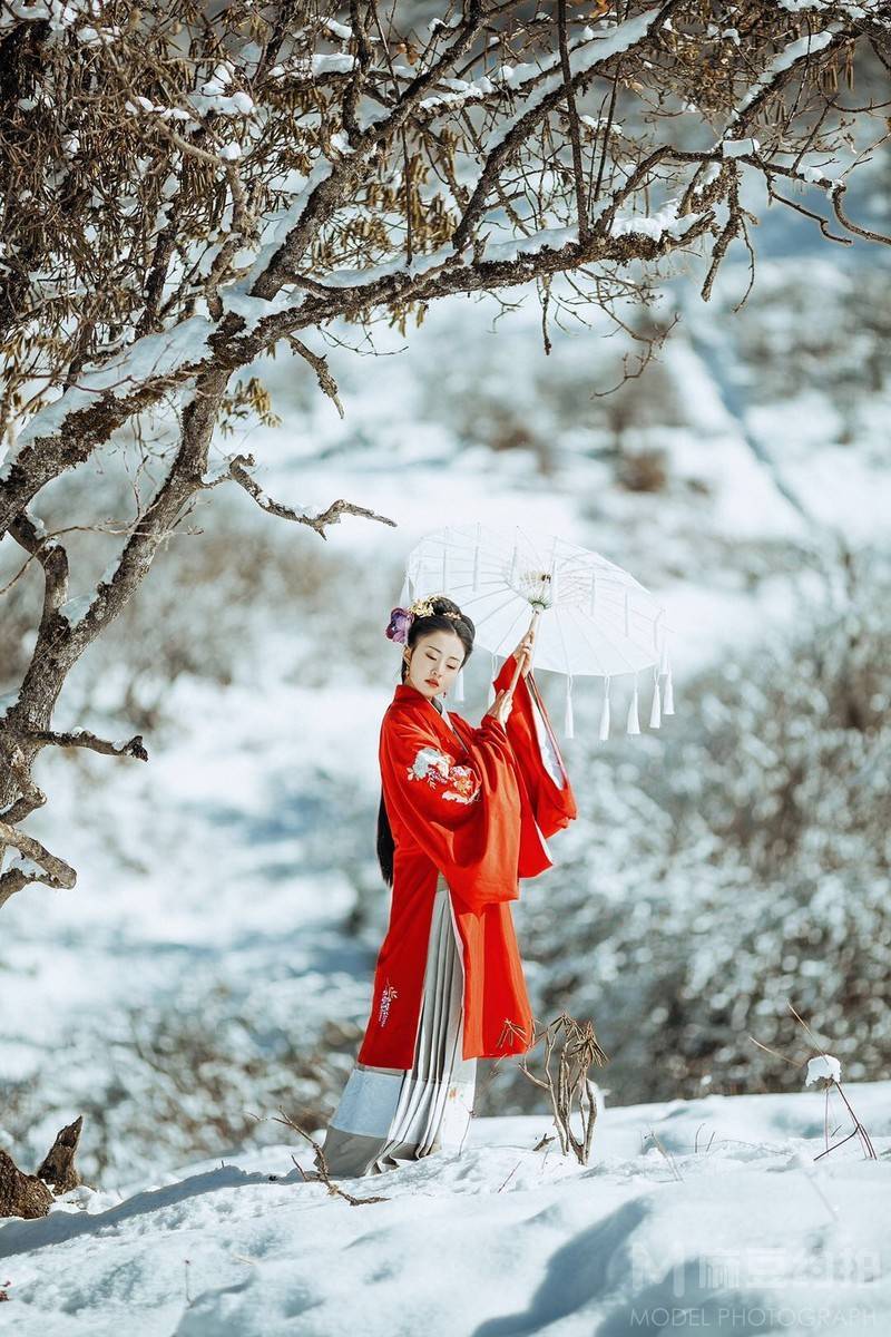 汉服模特