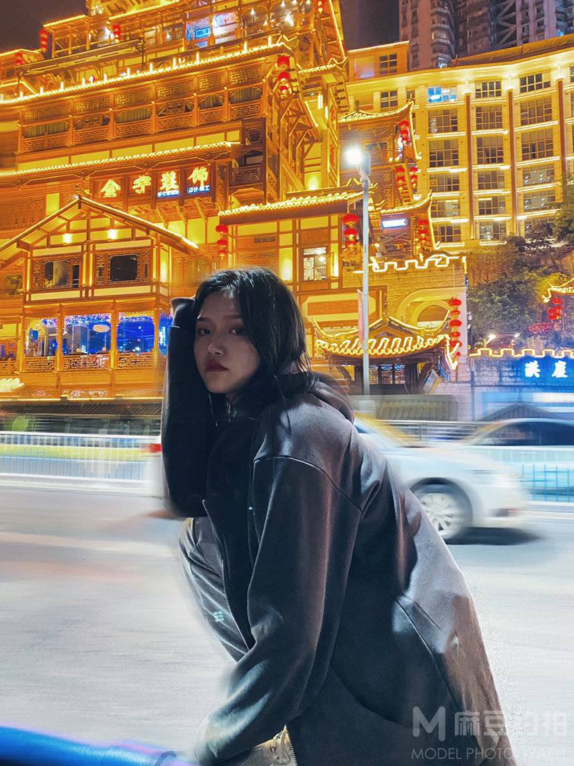夜景模特