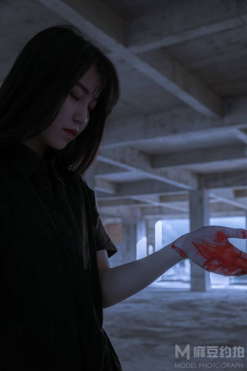 暗黑模特