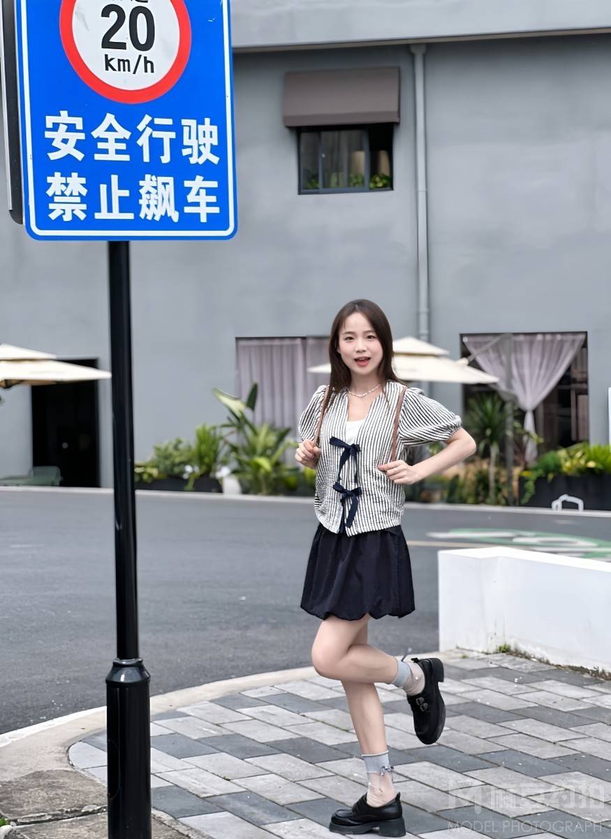 校园模特