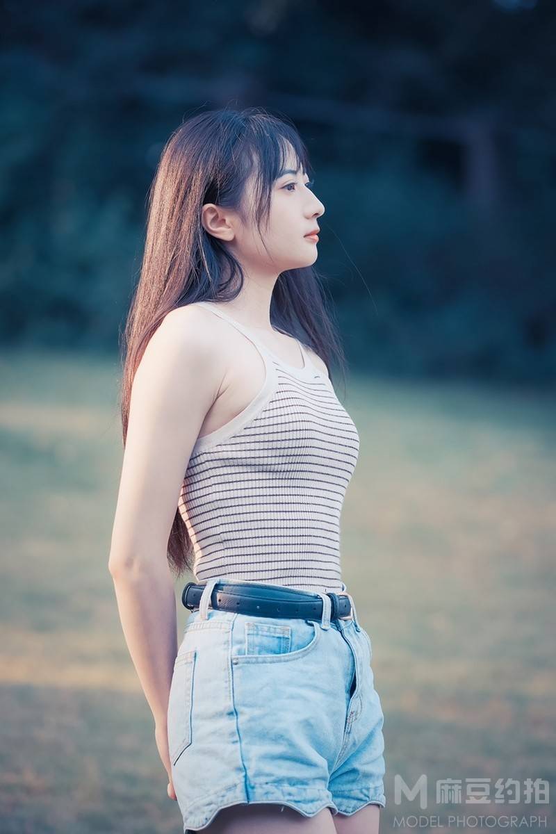 胶片模特