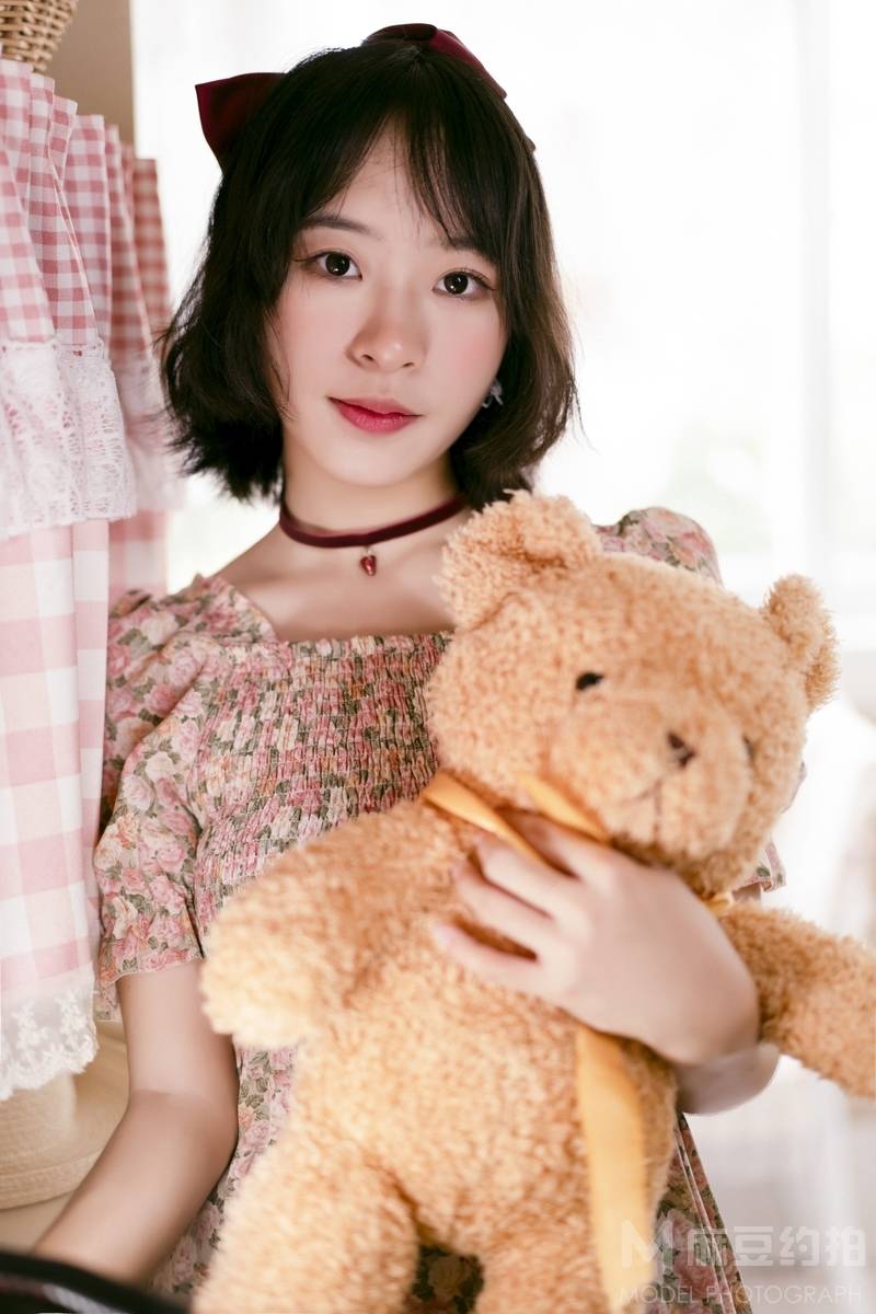 清新模特
