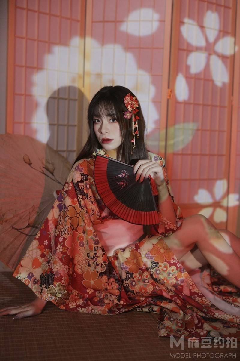 和服模特