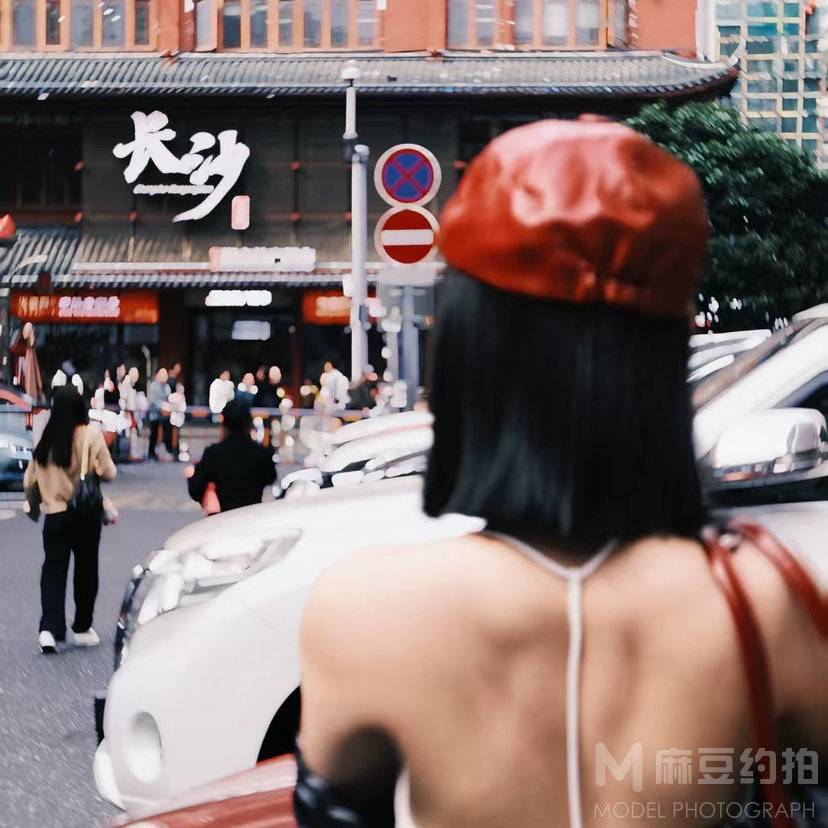 胶片模特