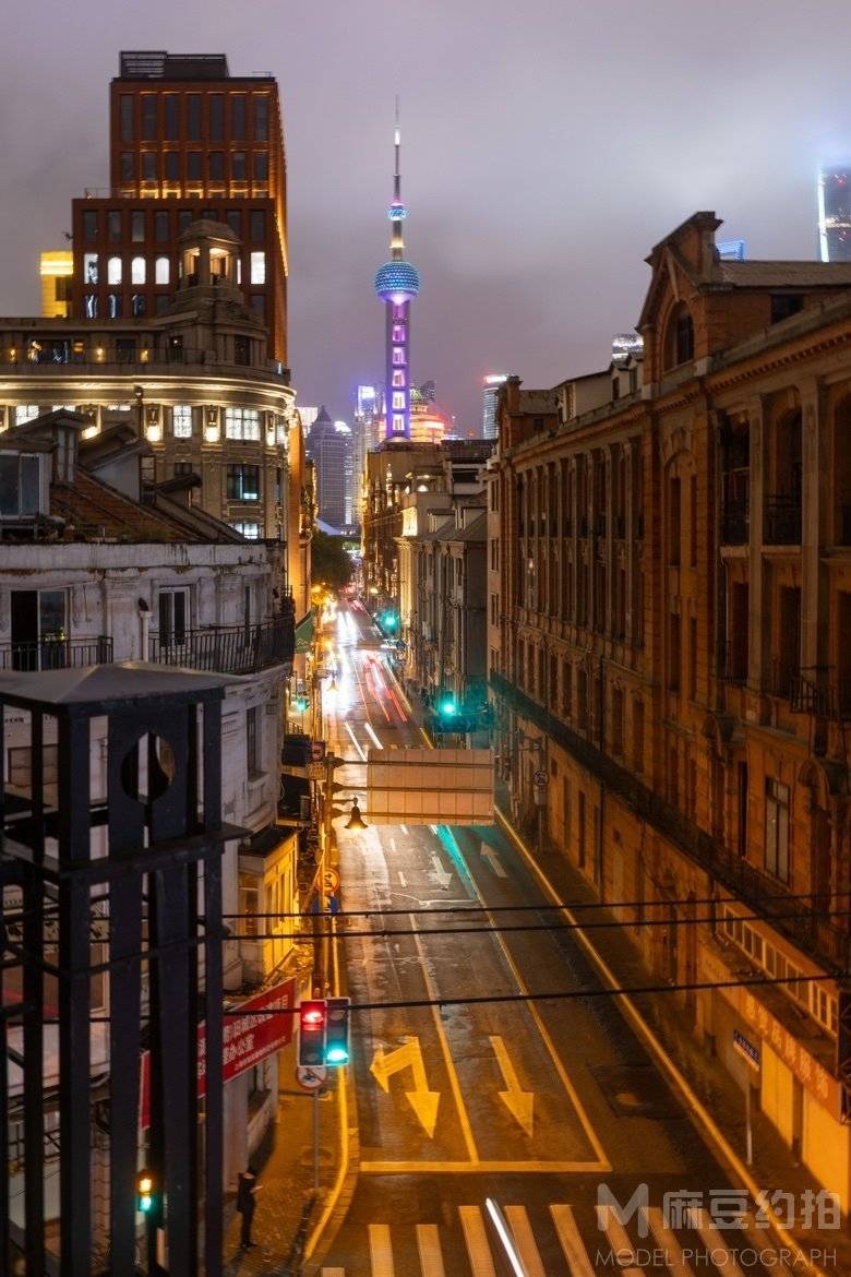 夜景模特