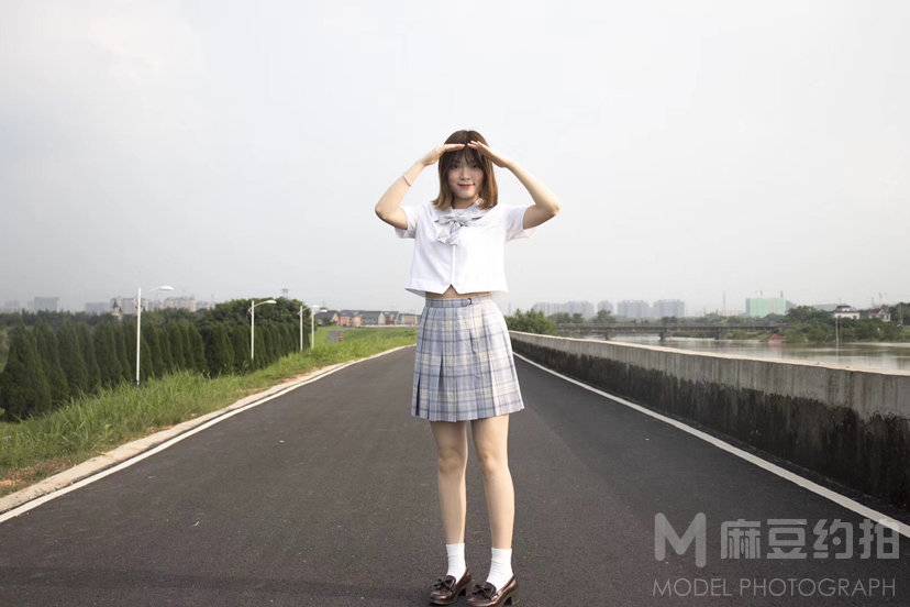 校园模特
